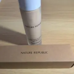 NATURE REPUBLIC プロヴァンス エアスキンフィット ファンデ　韓国のサムネイル
