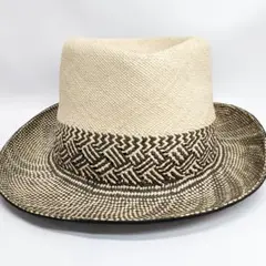 Item thumbnail for item 823e3649-a23a-45d4-b42b-7c1c6c37dafa