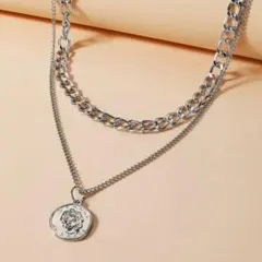 【大人気】コインチャーム　チョーカーネックレス　2連　シルバー　チェーン　韓国