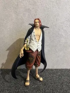 ワンピース シャンクス フィギュア