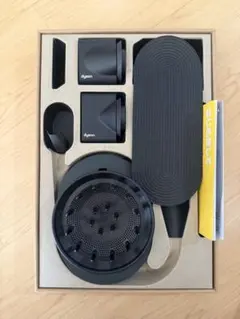 Dyson Supersonic Ionic スタイリングセット付き HD03… - メルカリ
