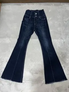 GYDA フレアパンツSサイズ