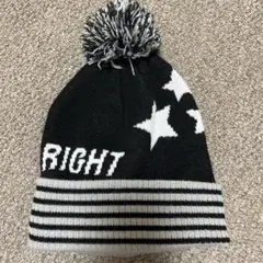 ニット帽 ポンポン付き スター柄 RIGHTロゴ ブラック