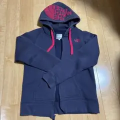 ノースフェイスパーカー