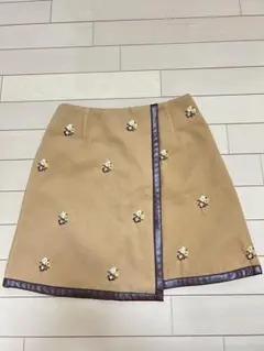 花柄刺繍 ミニスカート　キュロットタイプ