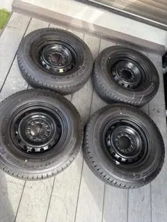 195/80R15 2025年　ラジアルタイヤ　夏タイヤ　ホイール　4本セット