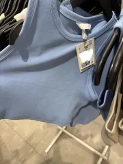 水色 ノースリーブタンクトップ