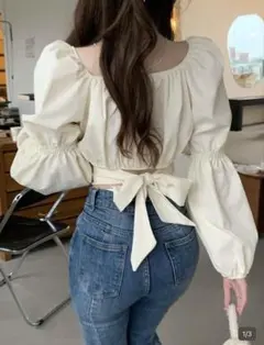 【新品】SHEIN パフスリーブトップス アイボリーのサムネイル
