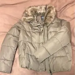 Bershkaダウンジャケットのサムネイル