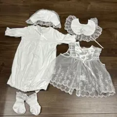 ベビードレス　帽子・靴下・スタイ付き