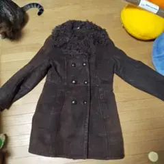 昭和レトロブラウンファー付きダブルブレストムートンコート