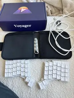 Voyager ホワイトキーボード本体　分割キーボード 分割キーボードZSA Voyagerのキーマップ設定のこだわりを語る