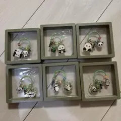 パンダアクリルキーホルダー6個セット新品