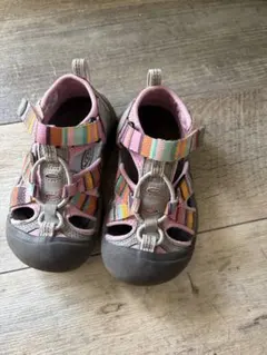 Item thumbnail for item 979f2204-c586-4538-b81c-f4301e0ceb80