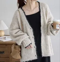 MIXブークレシャギー配色Vネックカーディガン