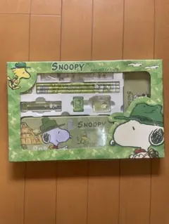 【新品未開封】スヌーピー 文房具セット 緑色 グリーン