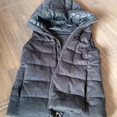 GAP　ダウンベスト