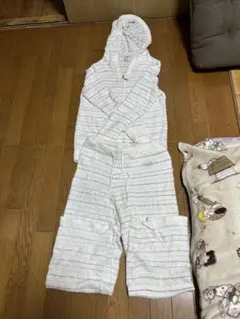 ジェラートピケフード付きルームウェア ホワイトストライプ