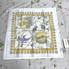 ferragamoハンカチ