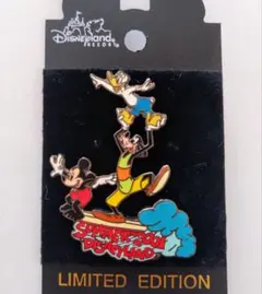 2025年最新】ディズニーランド2001年ピンバッジの人気アイテム