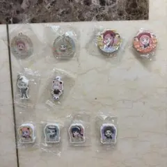 【ビッくらポン】 SPY×FAMILY チャーム、缶バッジ、消しゴム等