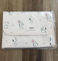 新品未開封GELATO PIQUE Mサイズ　スヌーピー 母子手帳ケースのサムネイル