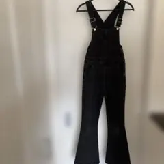 WEGOのブラックデニムサロペット