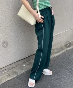 【美品❗️】Kastane パイピングトラックパンツのサムネイル