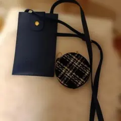 ネイビー スマホショルダーバッグ チェック柄コインケース付き