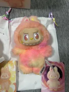 ラブブ　エナジー　ロイヤリティー　LABUBU popmart