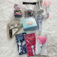 Item thumbnail for item 4d711a21-7e7a-45e7-bc5b-ed0654817642