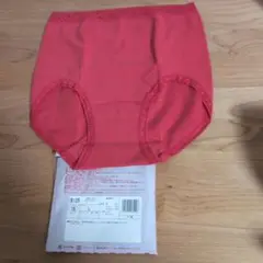 シャルレショーツ。レッド。Lサイズ