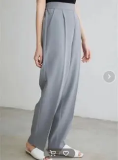 BONLECILL センタープレス　テーパード　スラックス　パンツ