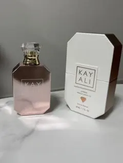 KAYALI Vanilla 28 100ml ほぼ未使用 箱なし - メルカリ