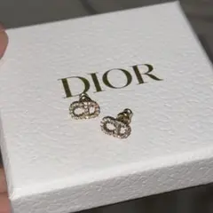 Dior CDロゴ ピアス ラインストーン 両耳
