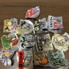 スヌーピー 全国おいしいものアクセサリー 13点セット