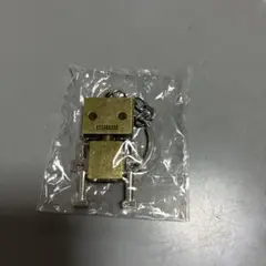 ロボット型金属製キーホルダー