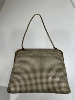 Item thumbnail for item f61bbb49-be68-43c1-9567-61e399b2ac00