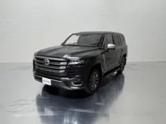 トヨタランドクルーザー300 カラーサンプルミニカーのサムネイル
