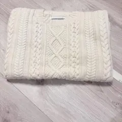 ❣️セーター　ホワイト　XS シンプル　おしゃれ