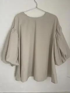 cocaベージュ バルーンスリーブ チュニック