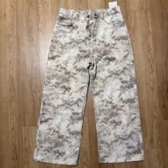 カモフラージュ柄 ワイドパンツ ハイウエストのサムネイル