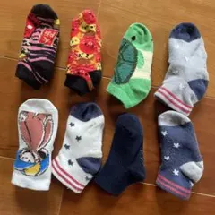 キッズ靴下 8足セット 多色 デザイン豊富