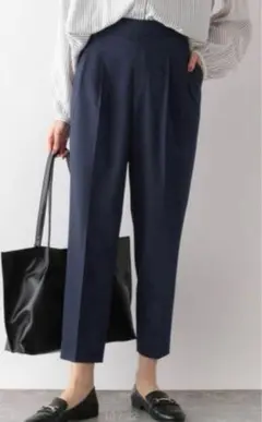 【美品】GLOBAL WORK ウツクシルエットテーパードパンツ M ネイビー