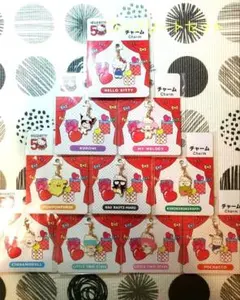 【品薄】【全10種コンプリートセット】サンリオ ハローキティ50周年 チャーム