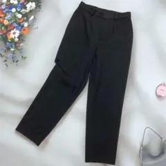 《UNIQLO》 スマートアンクルパンツ S 黒 ストレッチ 薄手 テーパード