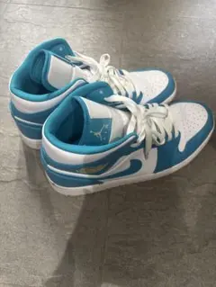 最終値下げAir Jordan ハイカットスニーカー 新品価格1万8000円