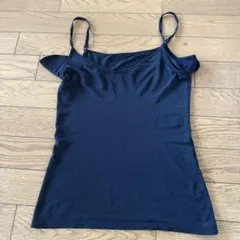 ユニクロ　サラファイン　キャミソール　黒