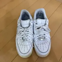 NIKE AIR FORCE 1 ホワイト スニーカー