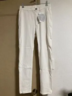 【新品・タグ付き】アースミュージックエコロジー　ストレッチレギンスパンツです